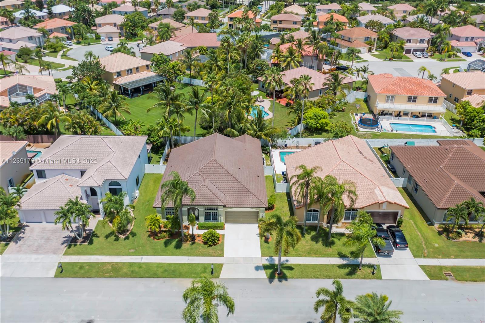2305 SW 183rd Ter