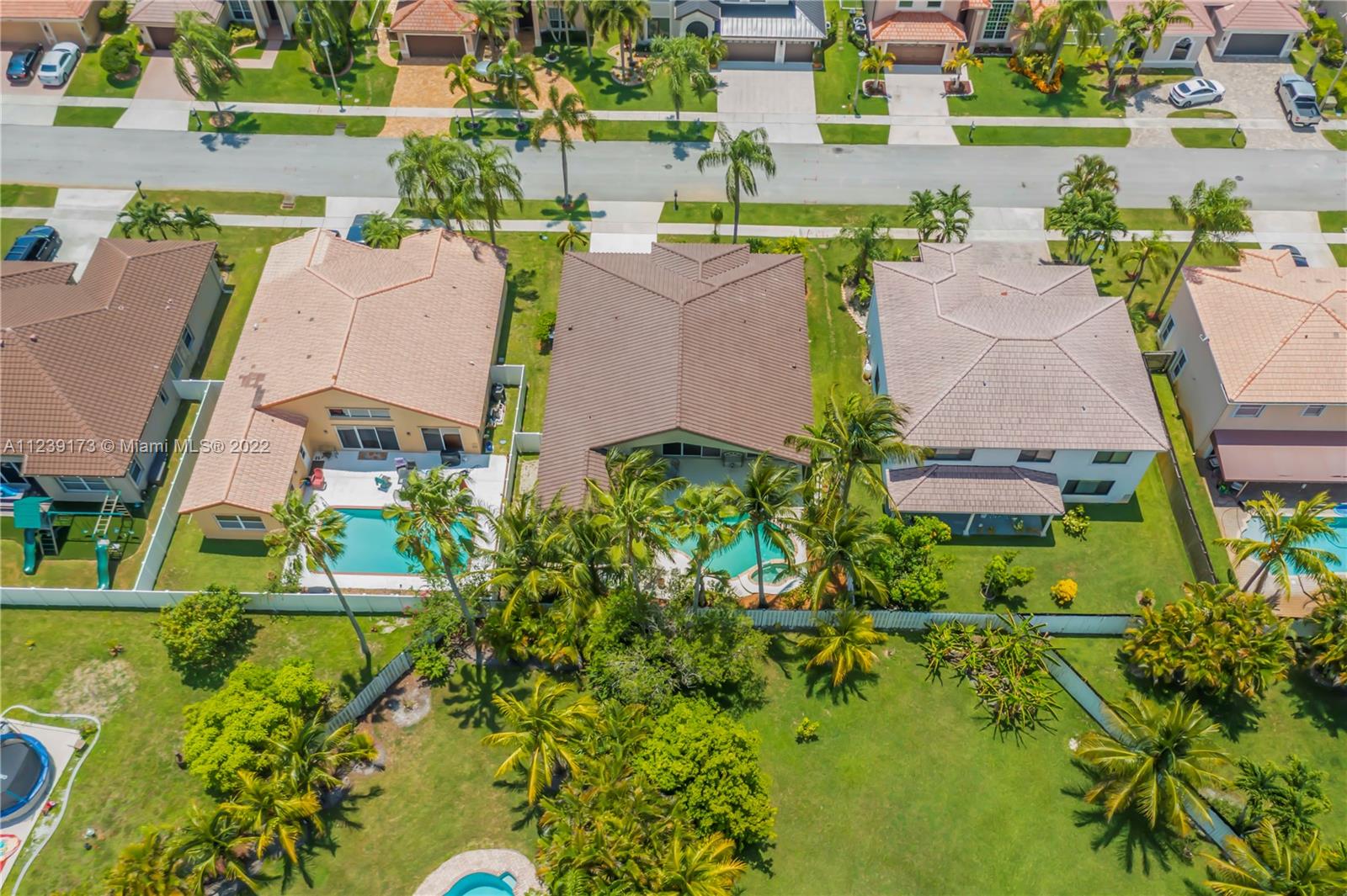 2305 SW 183rd Ter