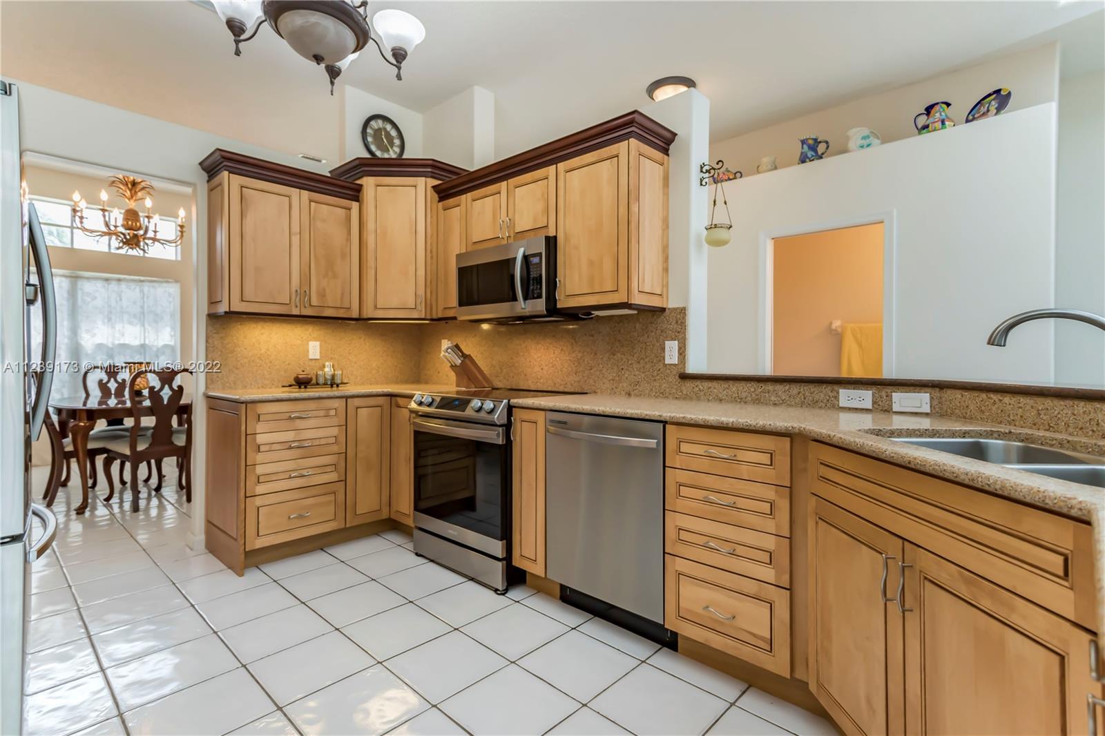 2305 SW 183rd Ter