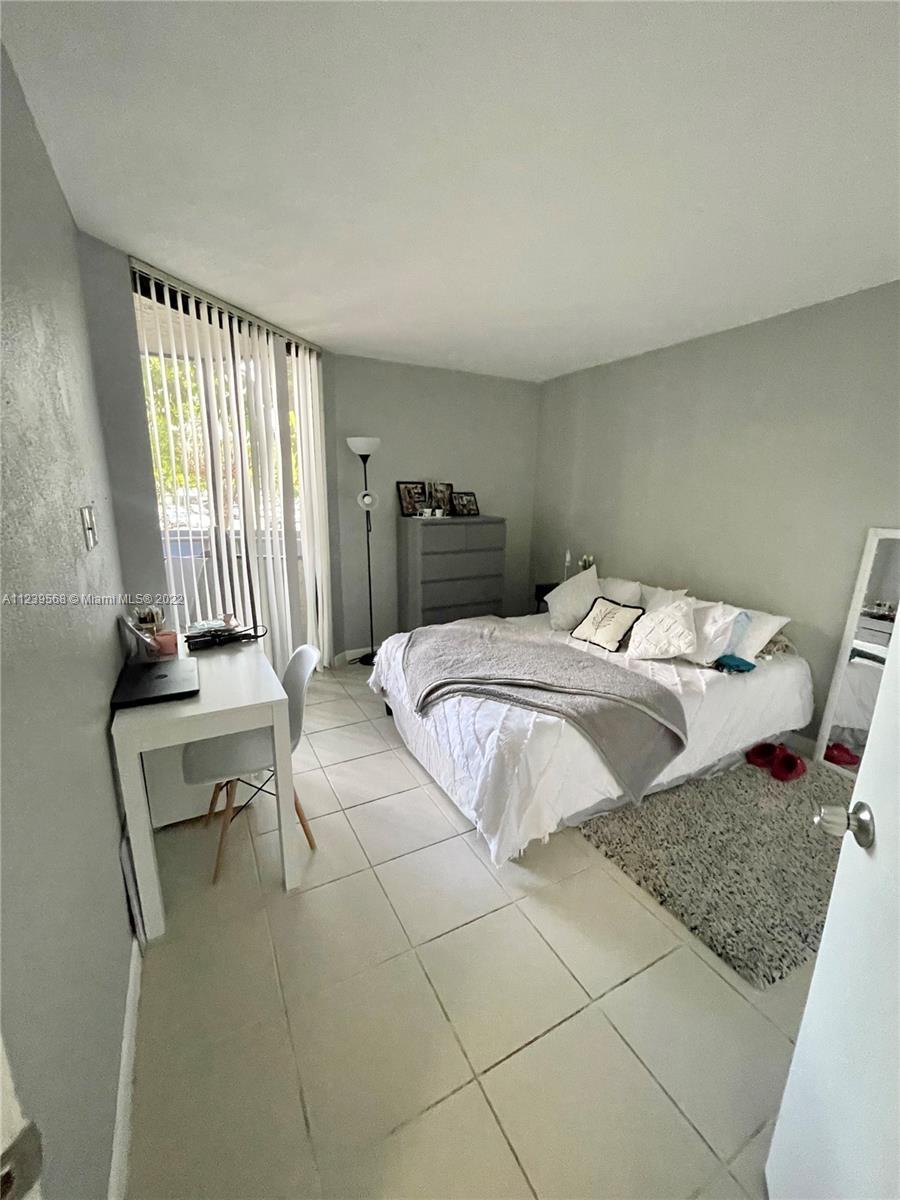 8275 SW 152nd Ave Unit: D-201