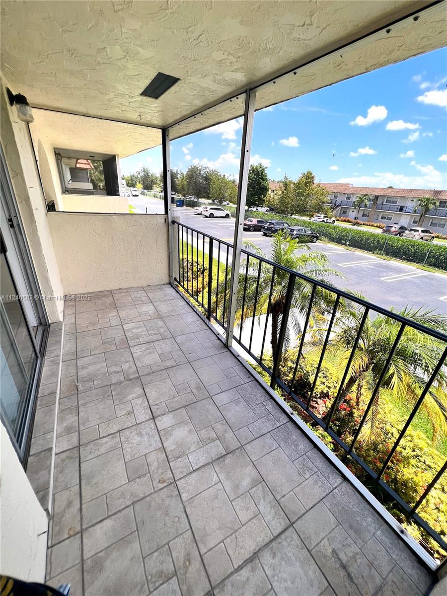 22795 SW 66th Ave Unit: 206