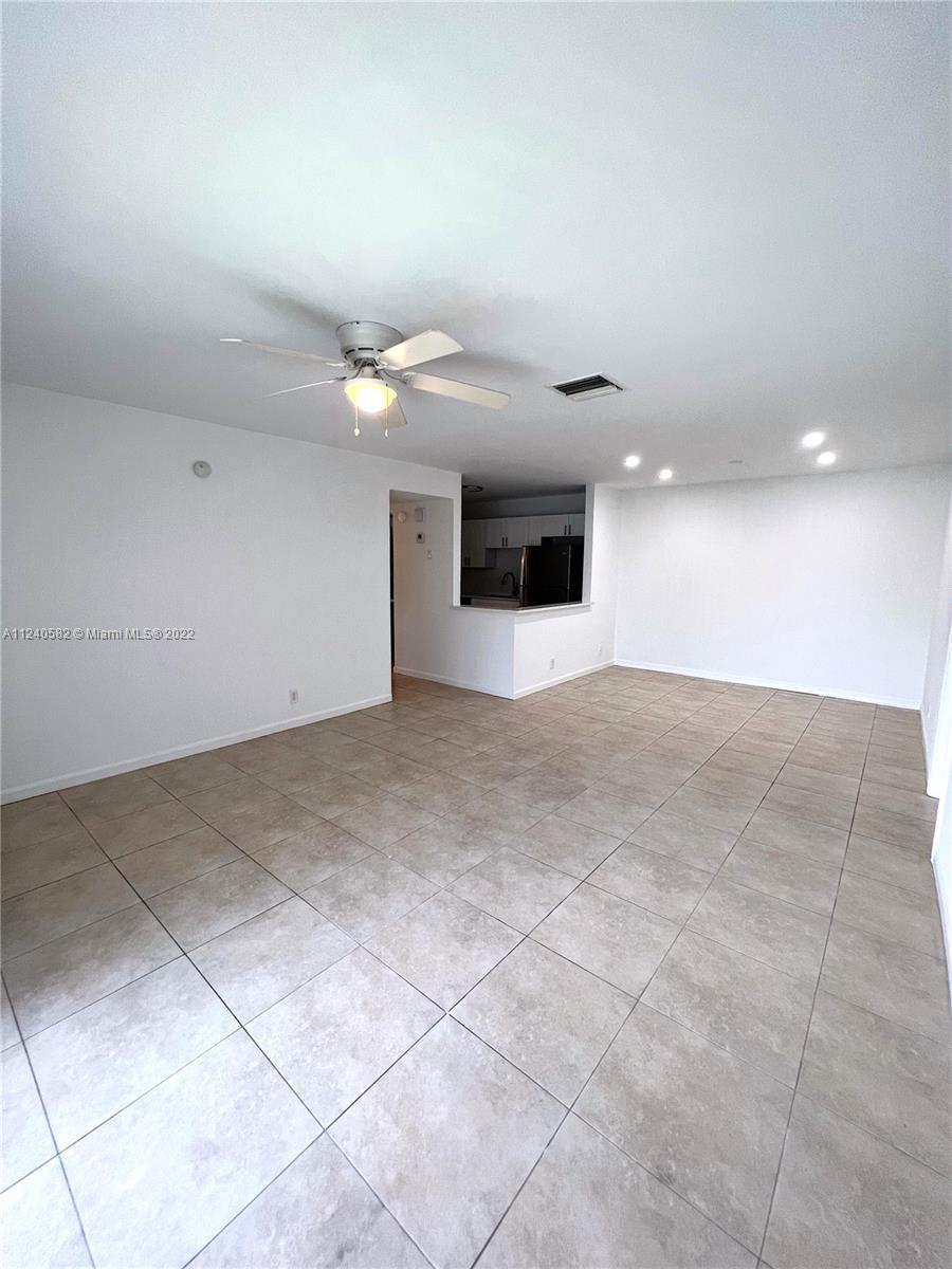 22795 SW 66th Ave Unit: 206