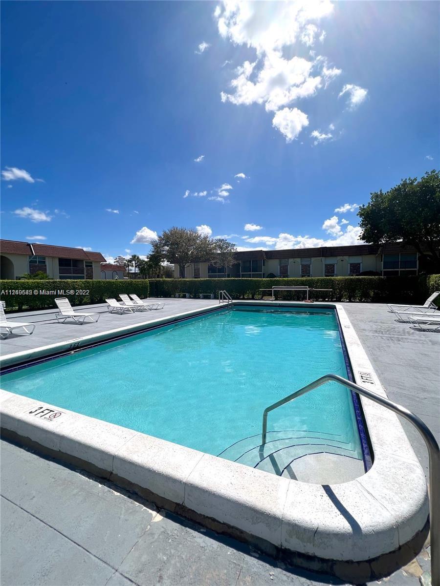 22795 SW 66th Ave Unit: 206
