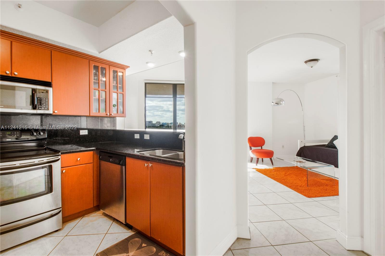 2301 SW 27th Ave Unit: 1006