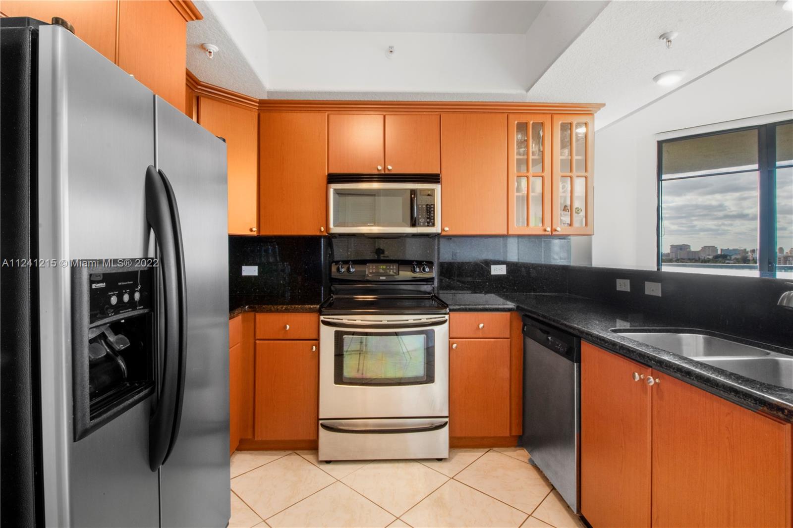 2301 SW 27th Ave Unit: 1006