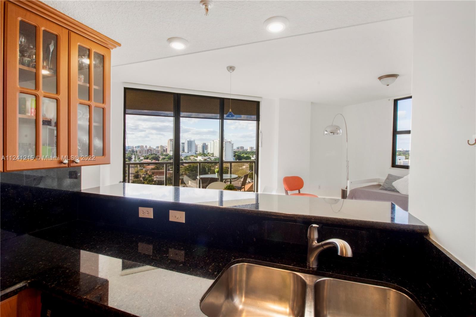 2301 SW 27th Ave Unit: 1006