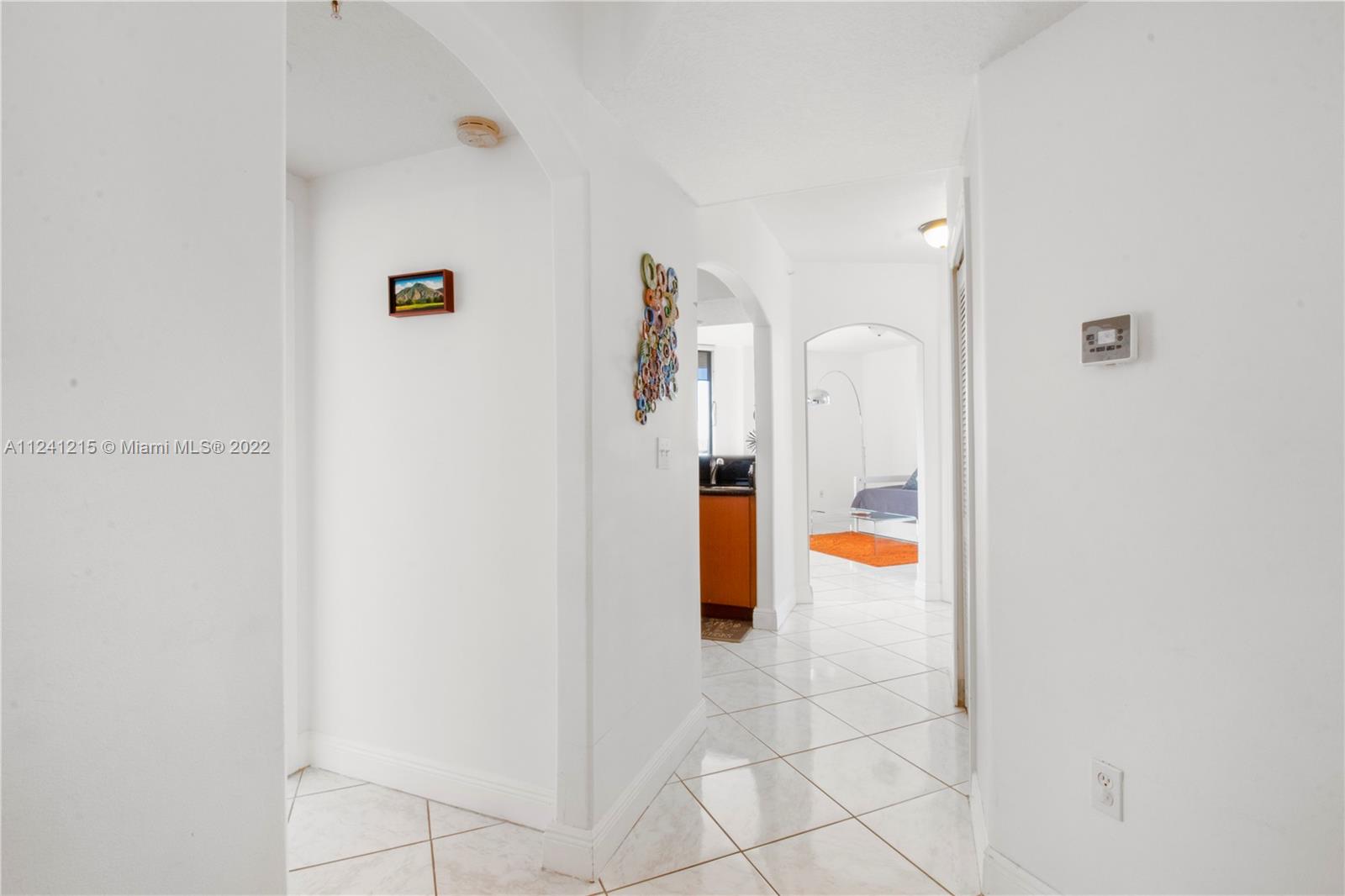 2301 SW 27th Ave Unit: 1006