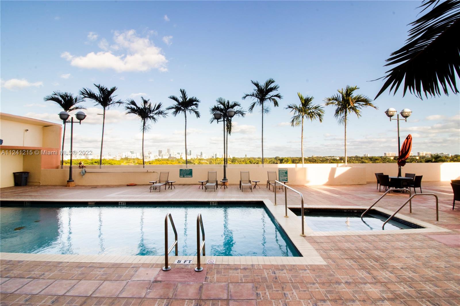 2301 SW 27th Ave Unit: 1006