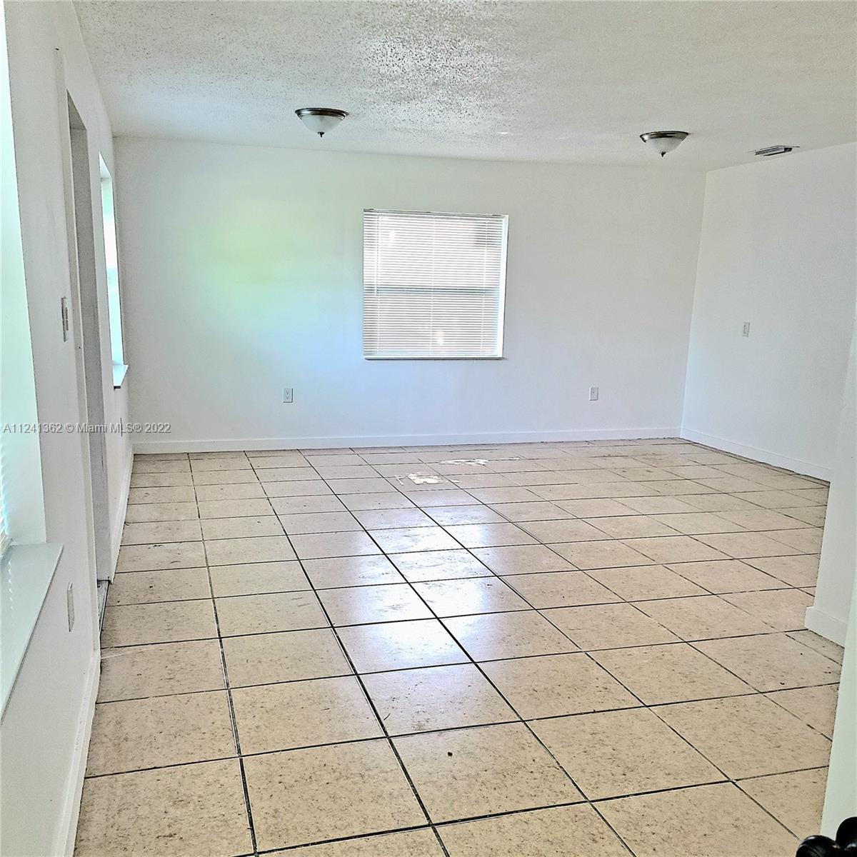 1360 NW 9th St