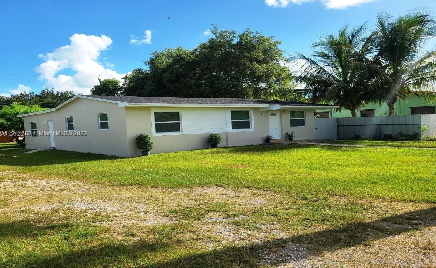 1360 NW 9th St