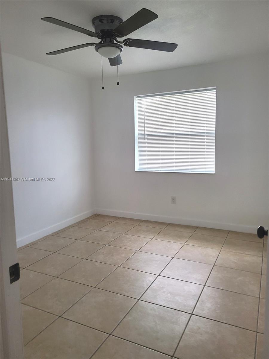 1360 NW 9th St