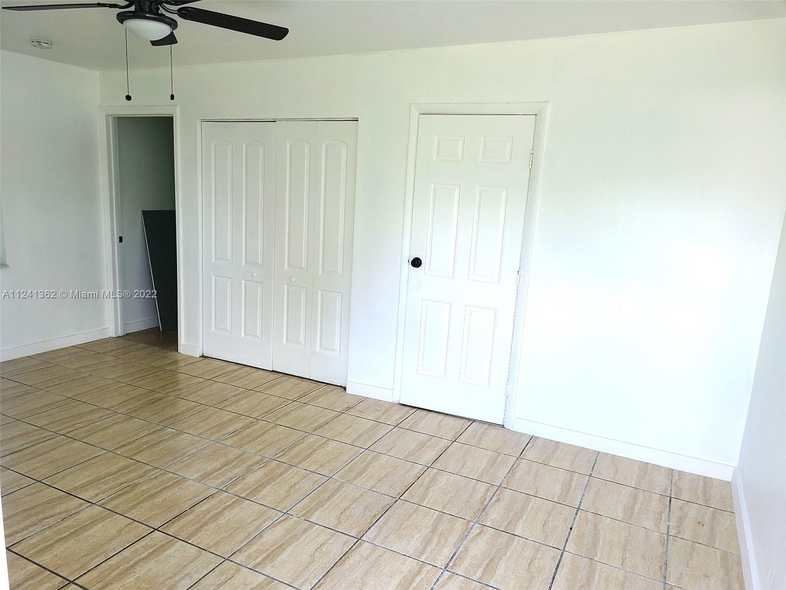 1360 NW 9th St