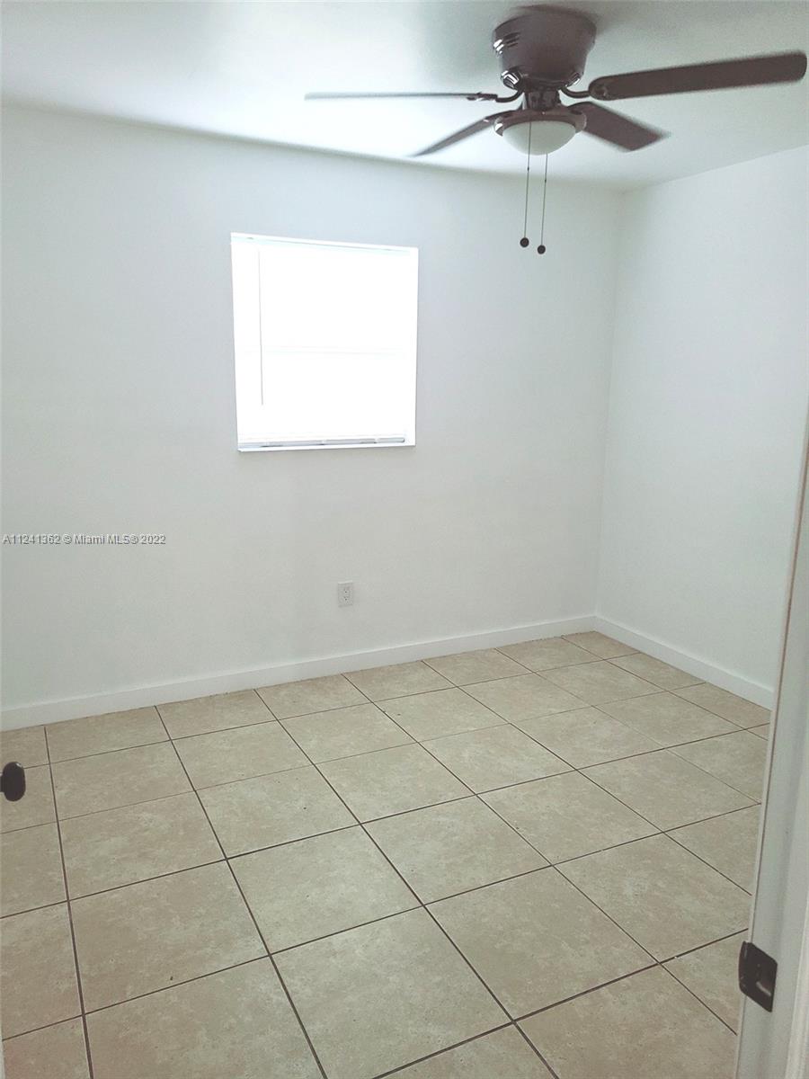 1360 NW 9th St
