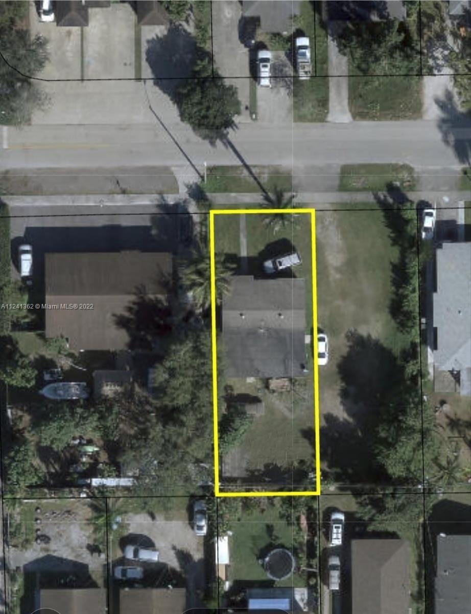 1360 NW 9th St