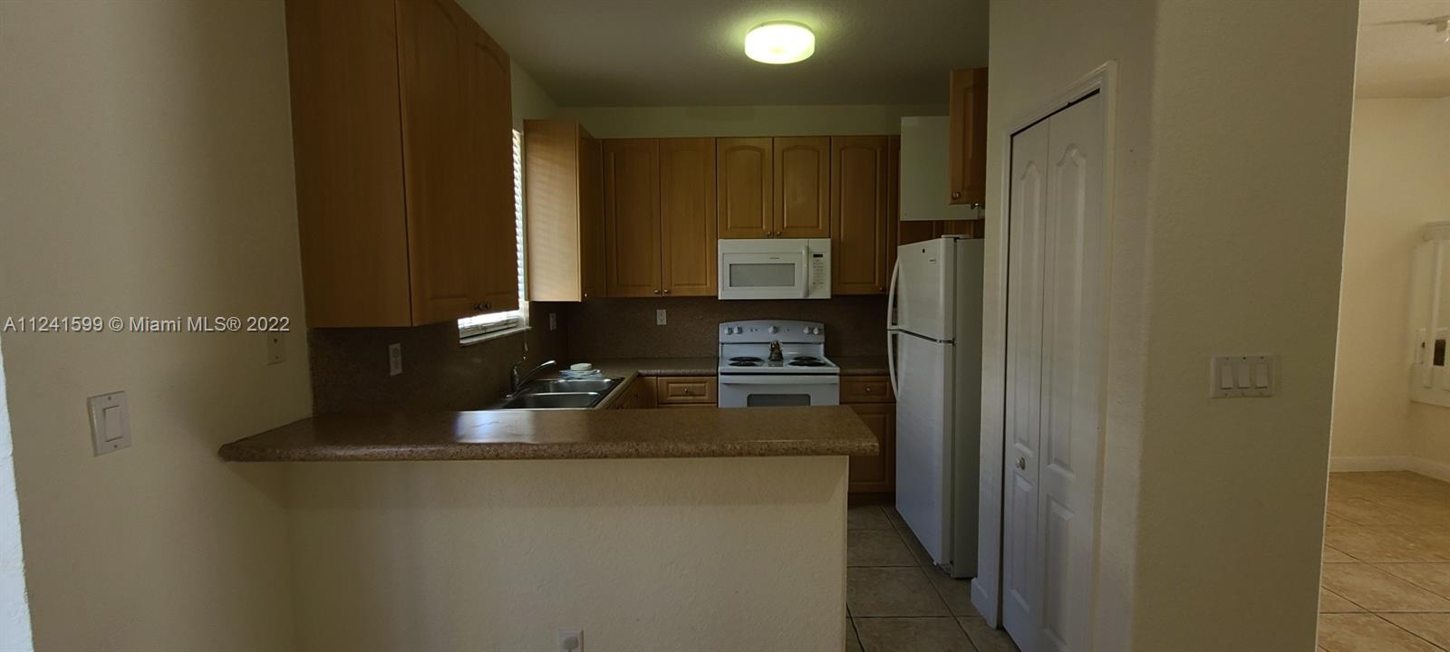 1059 SE 23rd Avenue