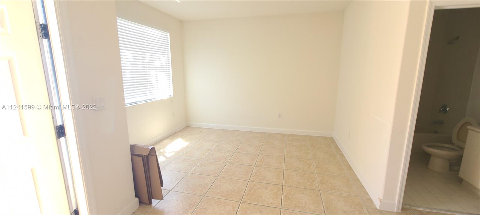 1059 SE 23rd Avenue