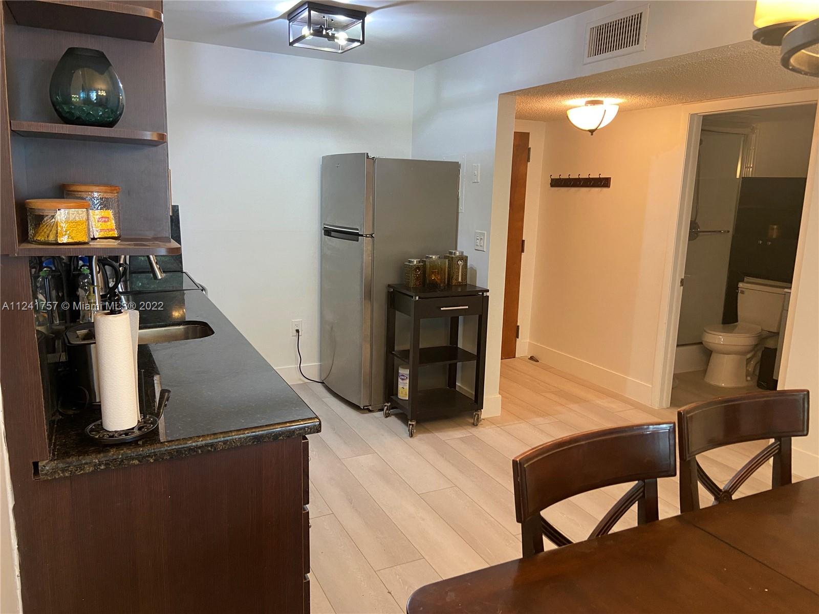 1665 Bay Rd Unit: 314