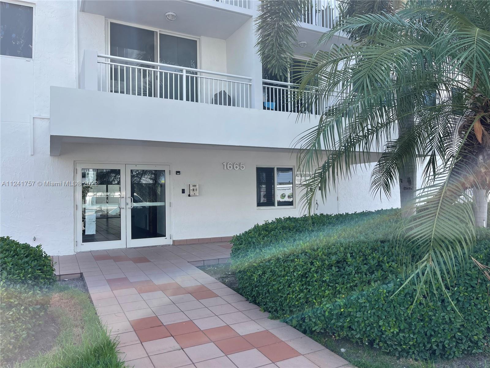 1665 Bay Rd Unit: 314