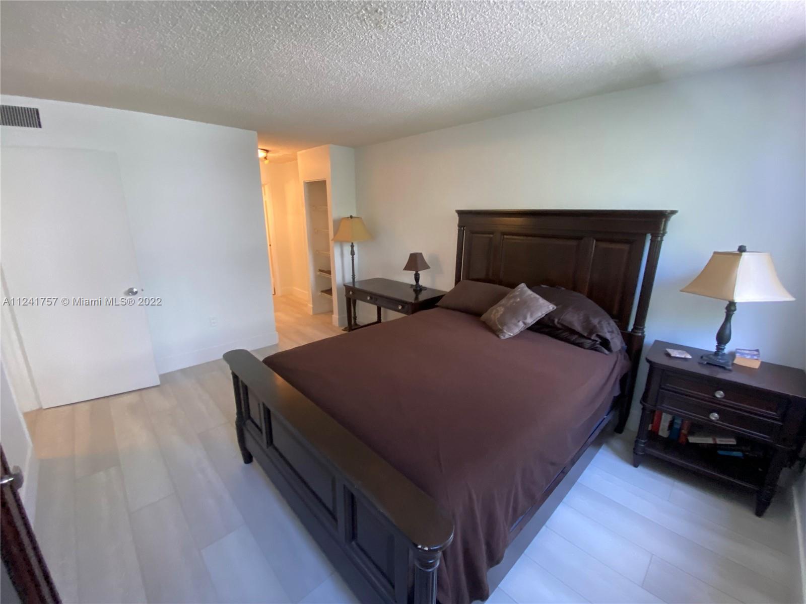 1665 Bay Rd Unit: 314