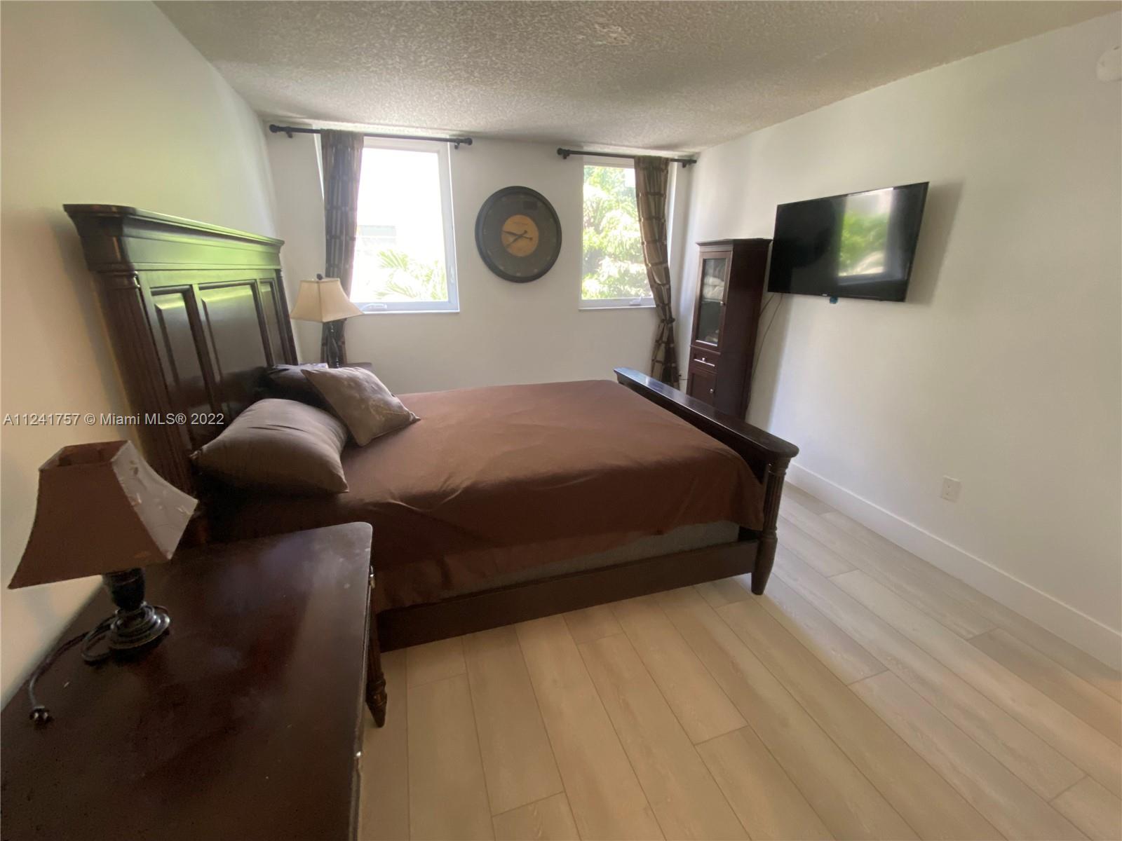 1665 Bay Rd Unit: 314