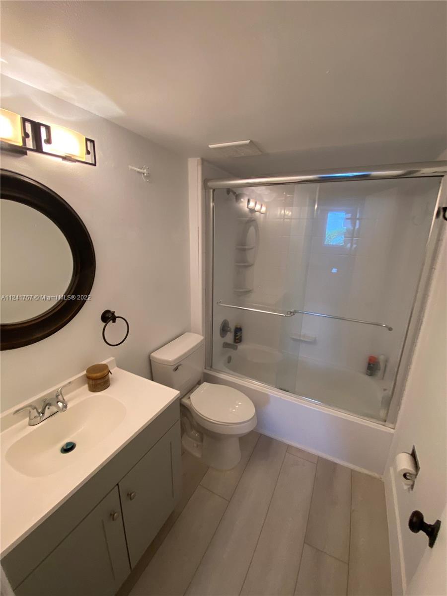 1665 Bay Rd Unit: 314