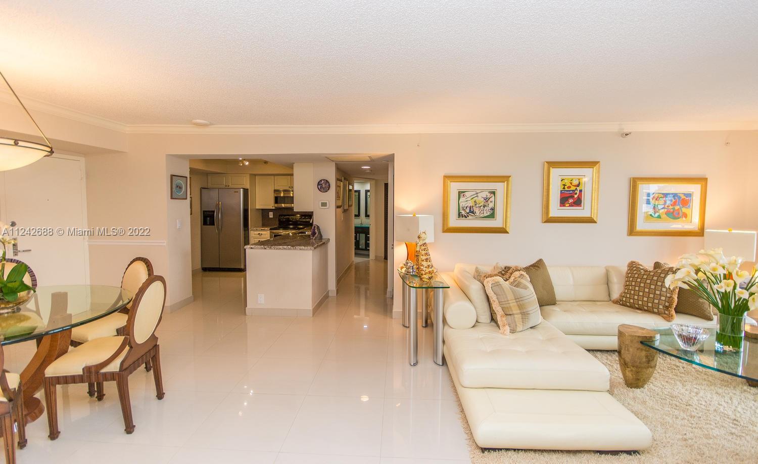 19101 Mystic Pointe Dr Unit: 504