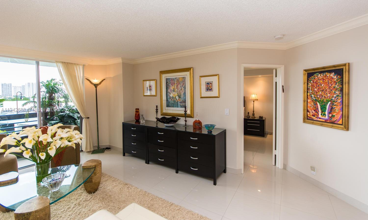 19101 Mystic Pointe Dr Unit: 504