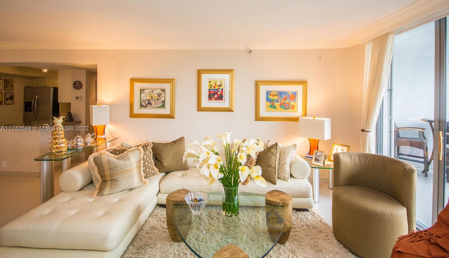 19101 Mystic Pointe Dr Unit: 504