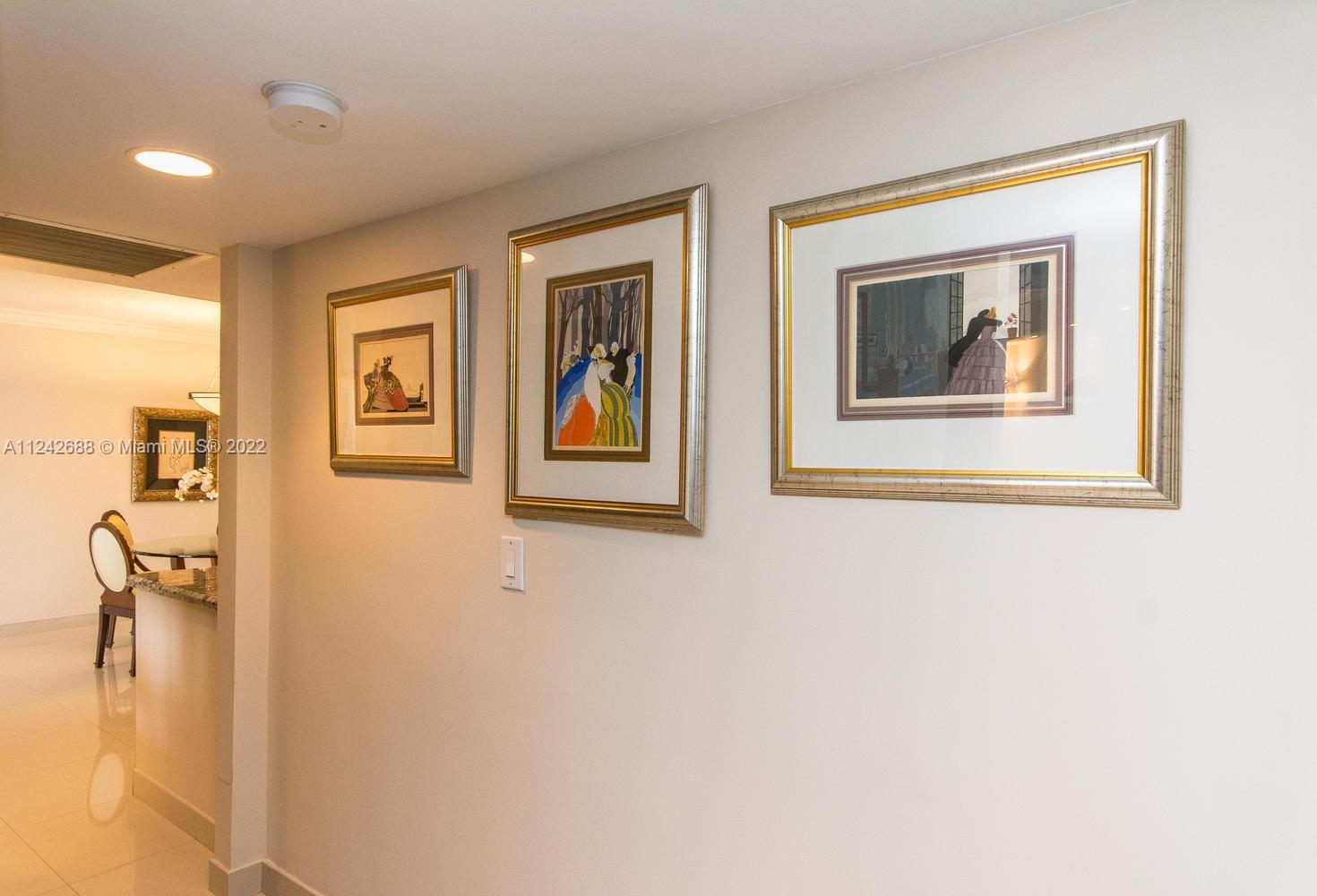 19101 Mystic Pointe Dr Unit: 504