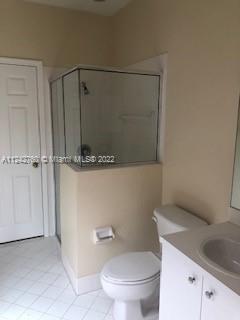 1477 NE 40th Rd Unit: 0