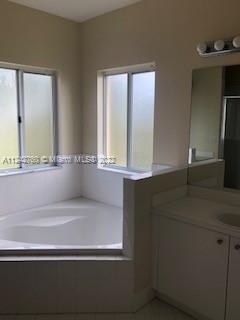 1477 NE 40th Rd Unit: 0