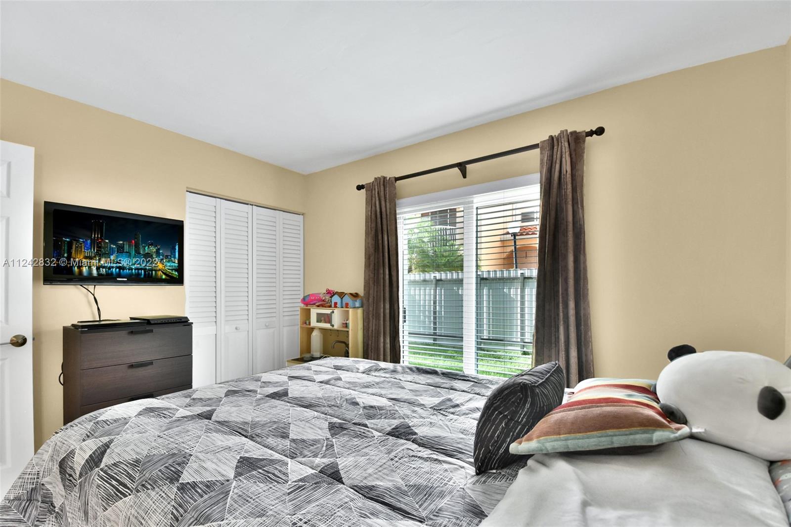 8580 NW 6th Ln Unit: 6-103