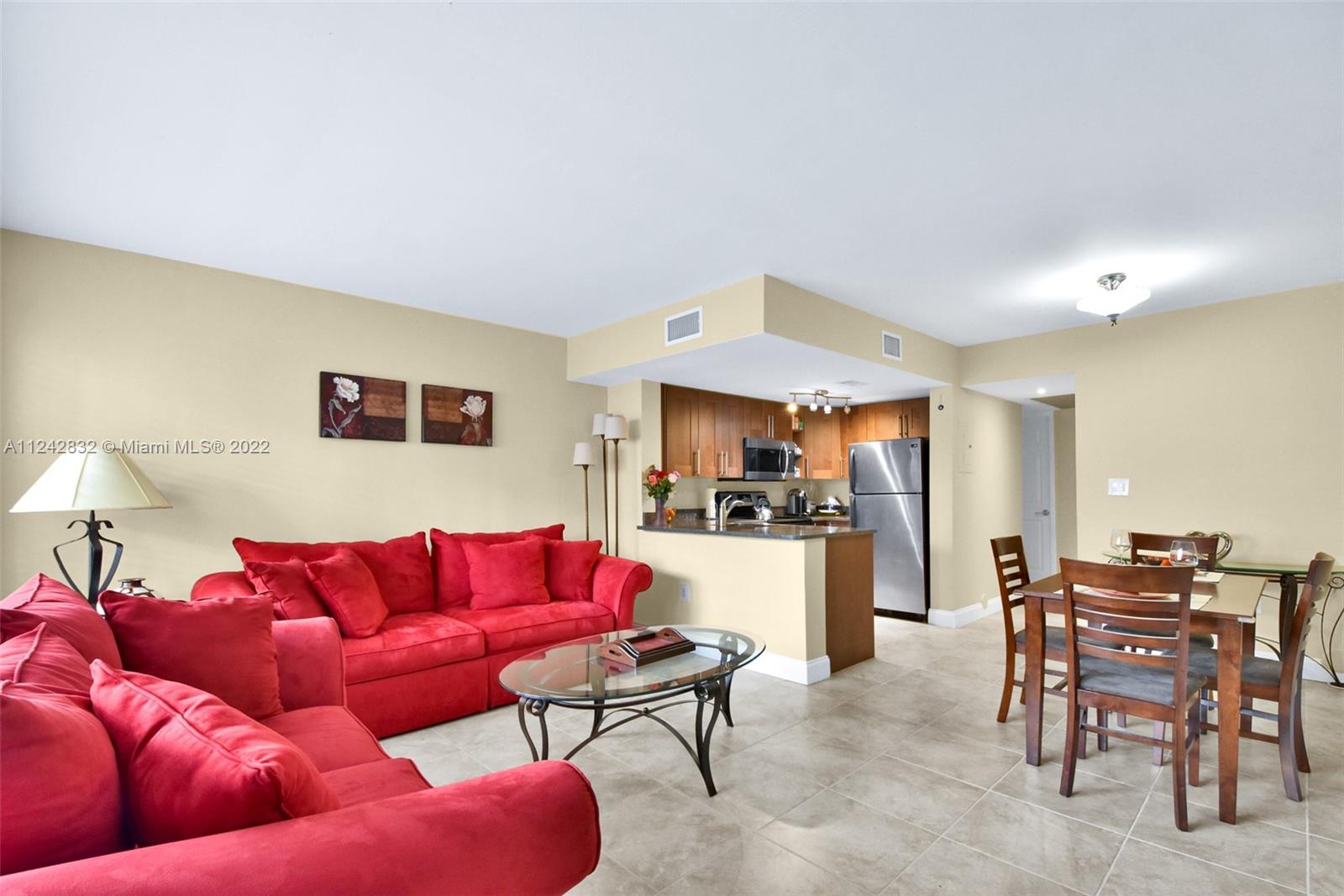 8580 NW 6th Ln Unit: 6-103