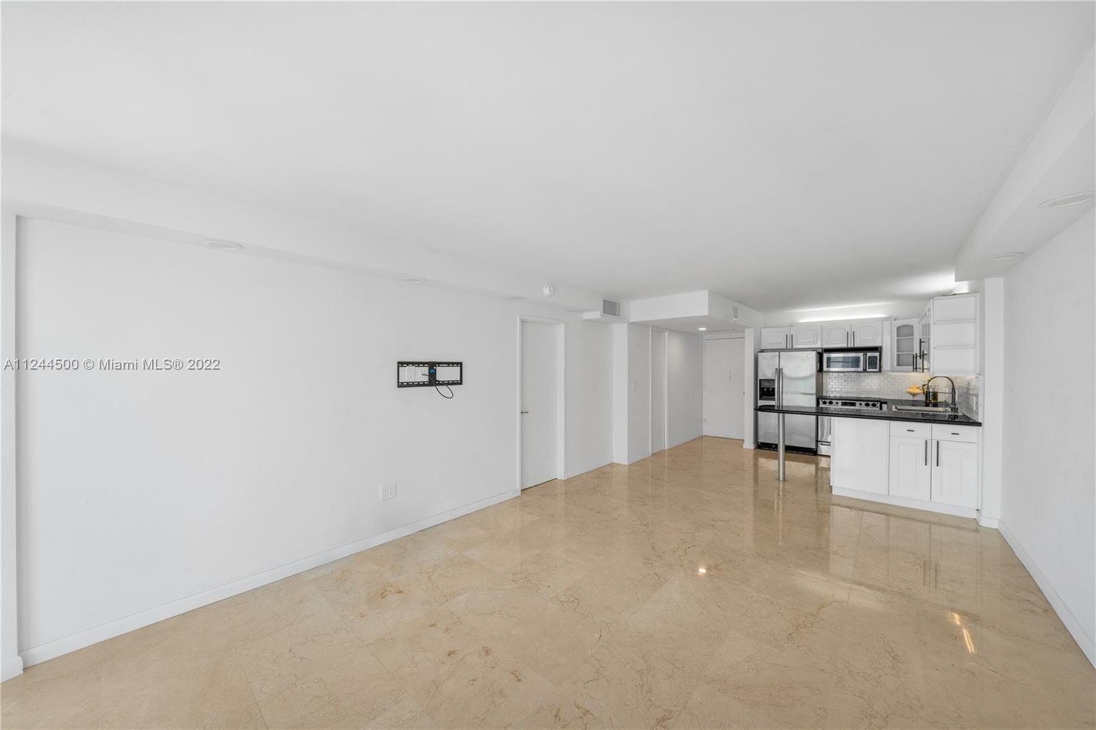1228 West Ave Unit: 1008