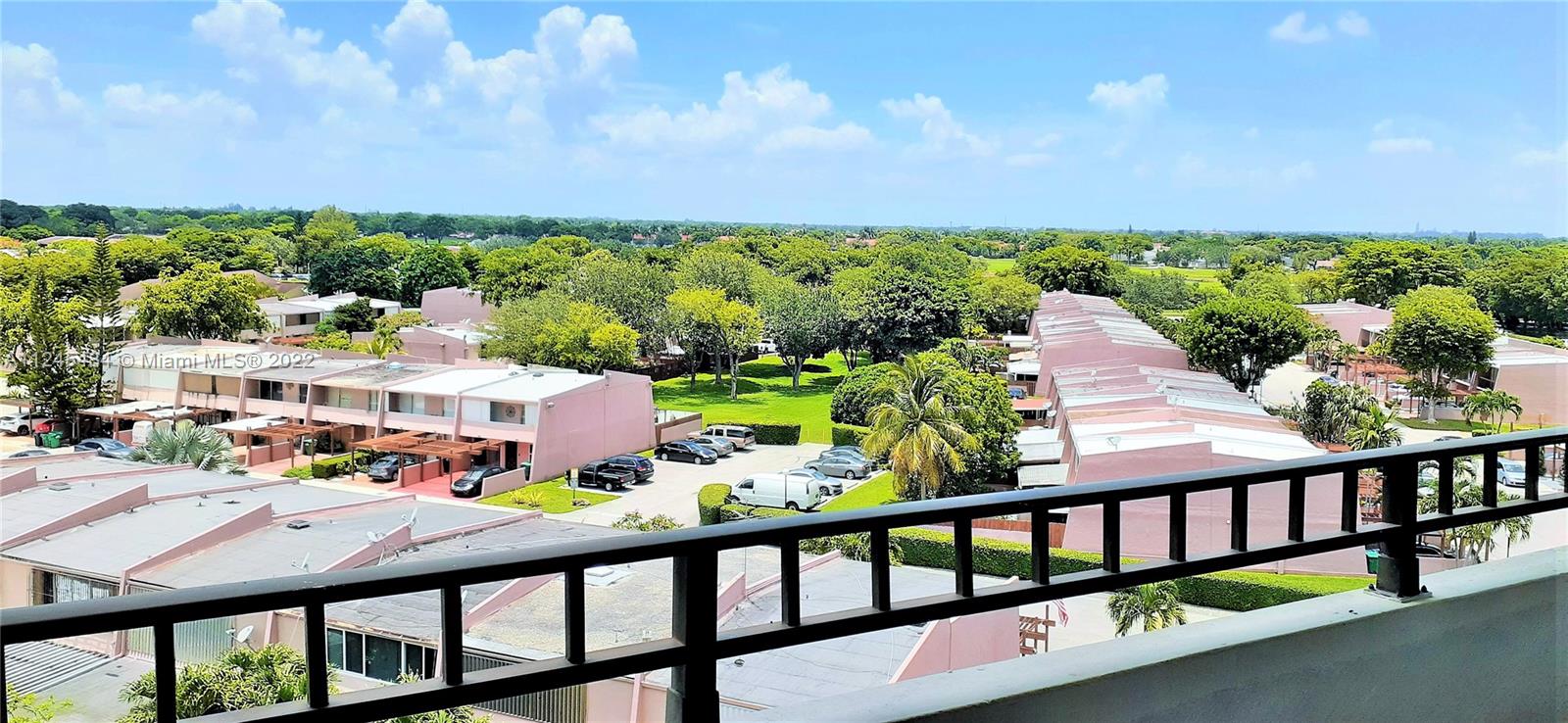 13951 Kendale Lakes Cir Unit: 702A