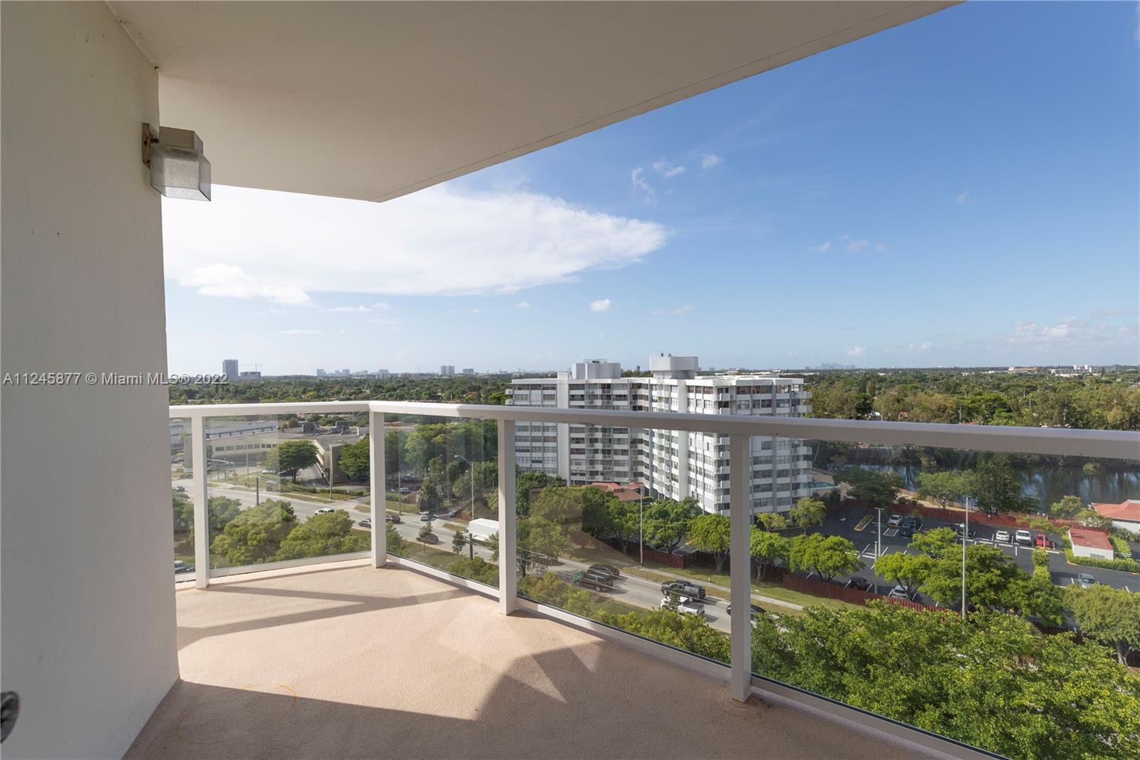 1351 NE Miami Gardens Dr Unit: 1125E
