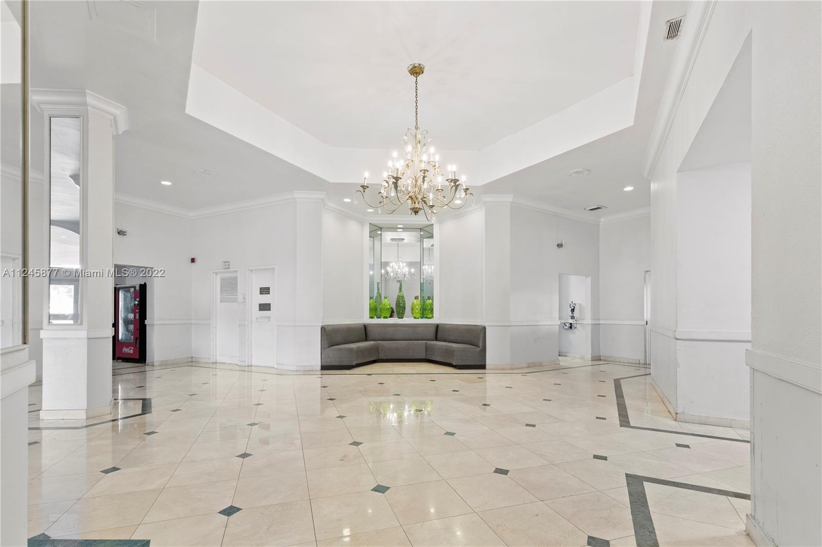 1351 NE Miami Gardens Dr Unit: 1125E