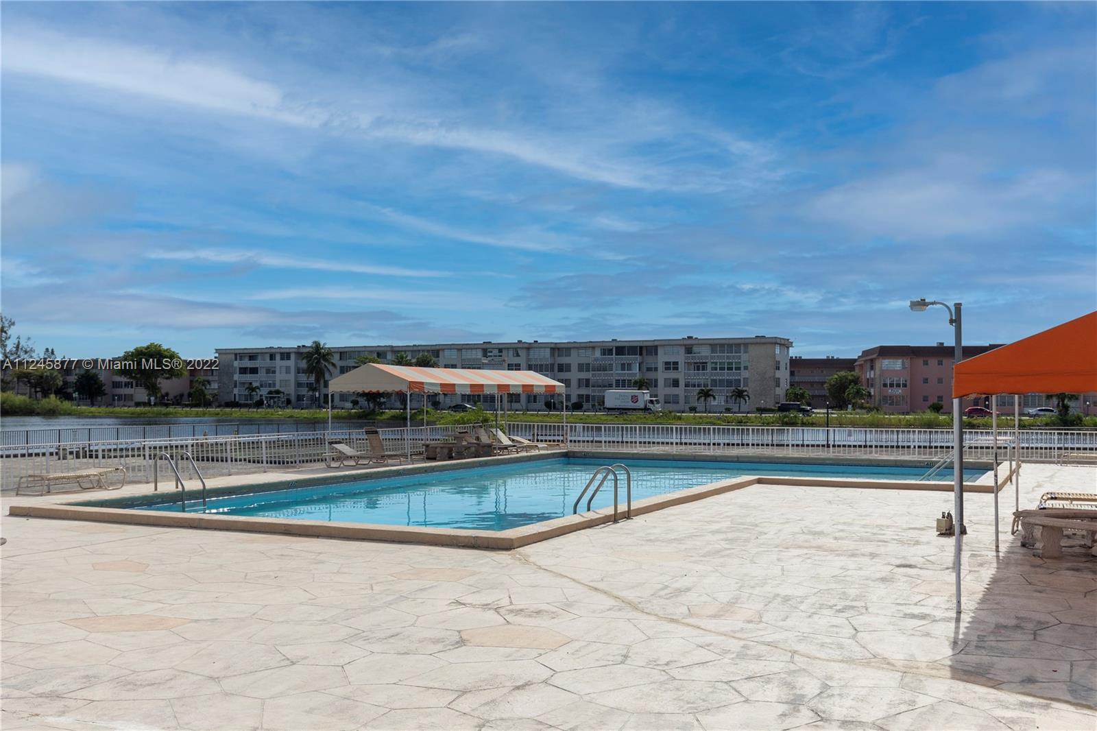 1351 NE Miami Gardens Dr Unit: 1125E