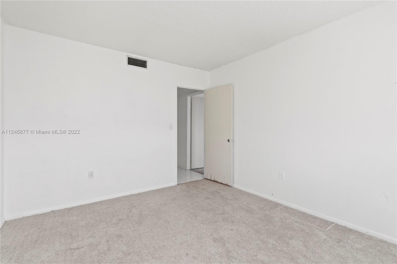 1351 NE Miami Gardens Dr Unit: 1125E