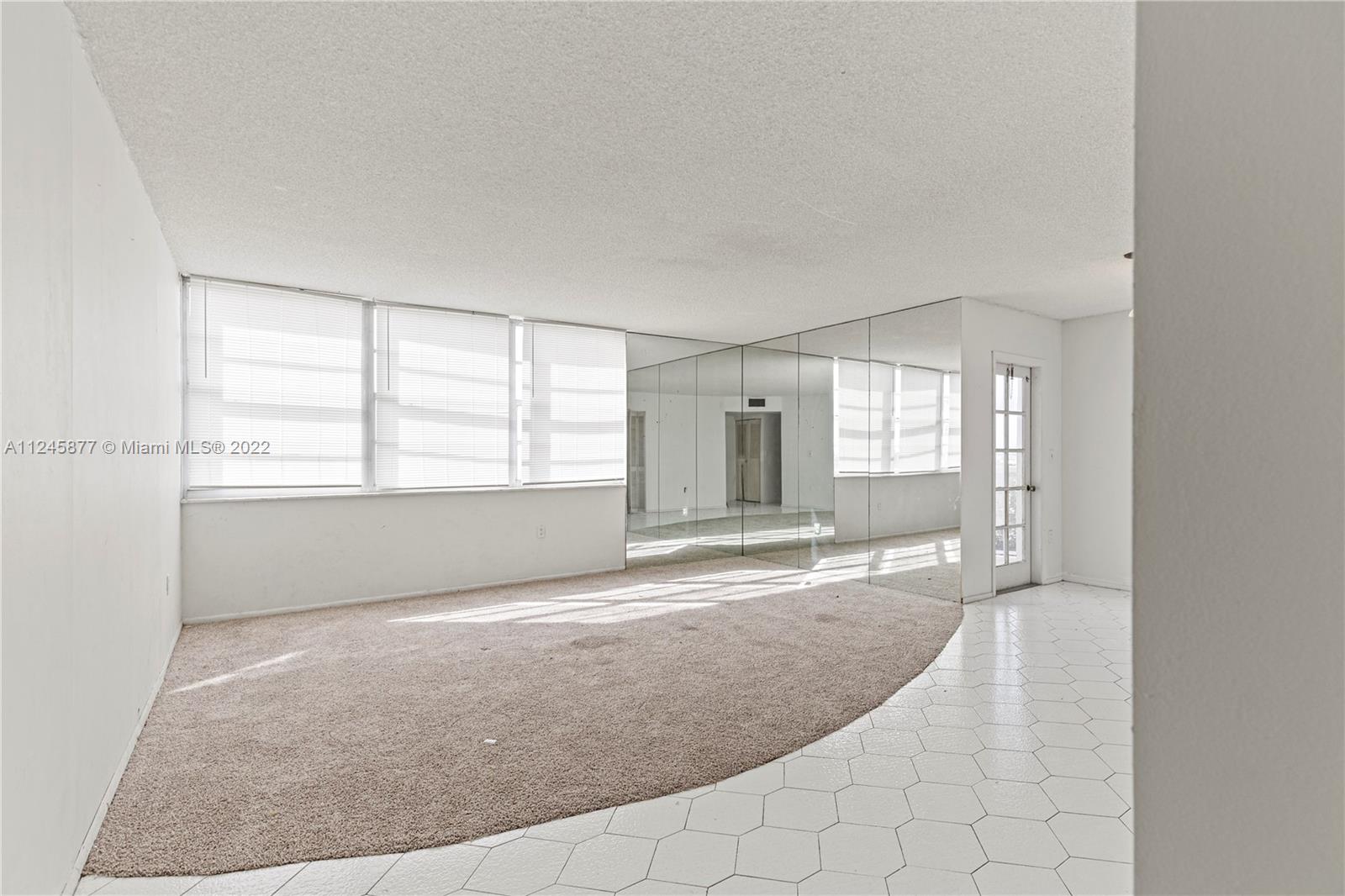 1351 NE Miami Gardens Dr Unit: 1125E