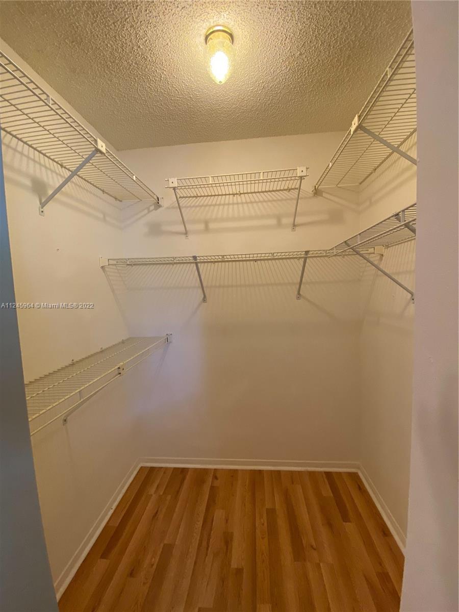 9717 Hammocks Blvd Unit: 207