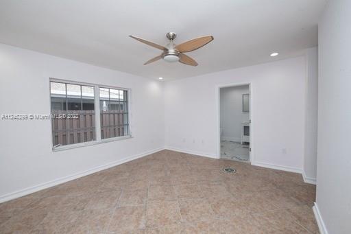3748 SW 148 pl