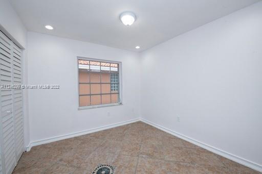 3748 SW 148 pl