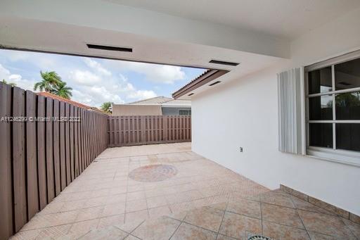 3748 SW 148 pl