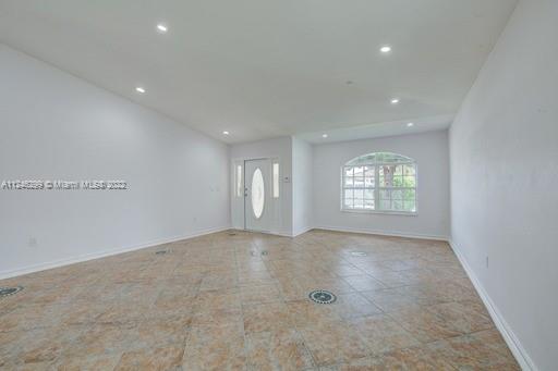 3748 SW 148 pl