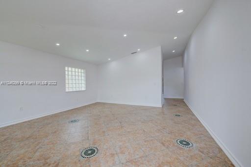 3748 SW 148 pl