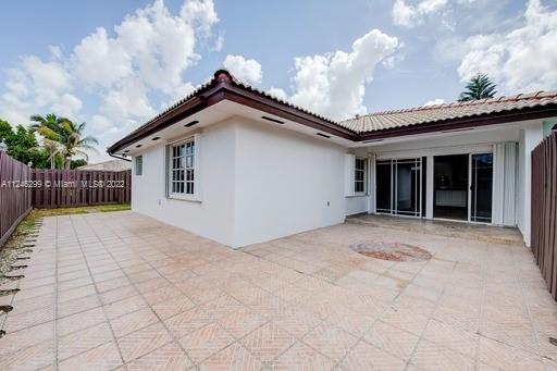 3748 SW 148 pl