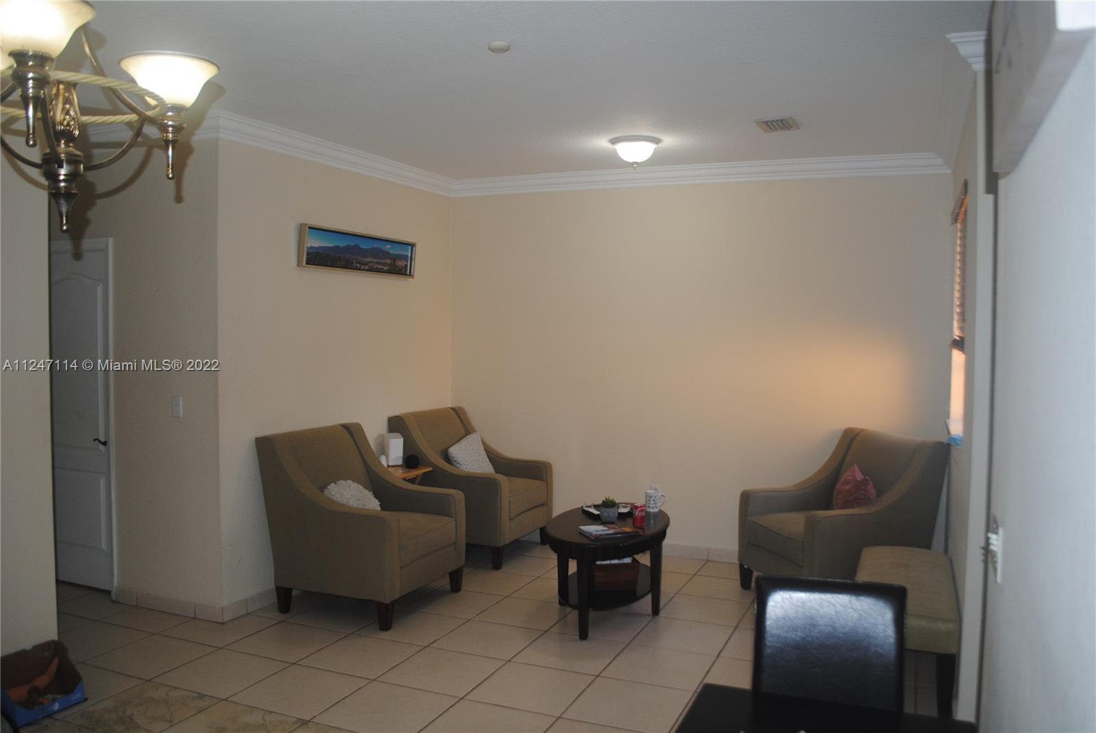 7472 NW 177th Ter Unit: 7472