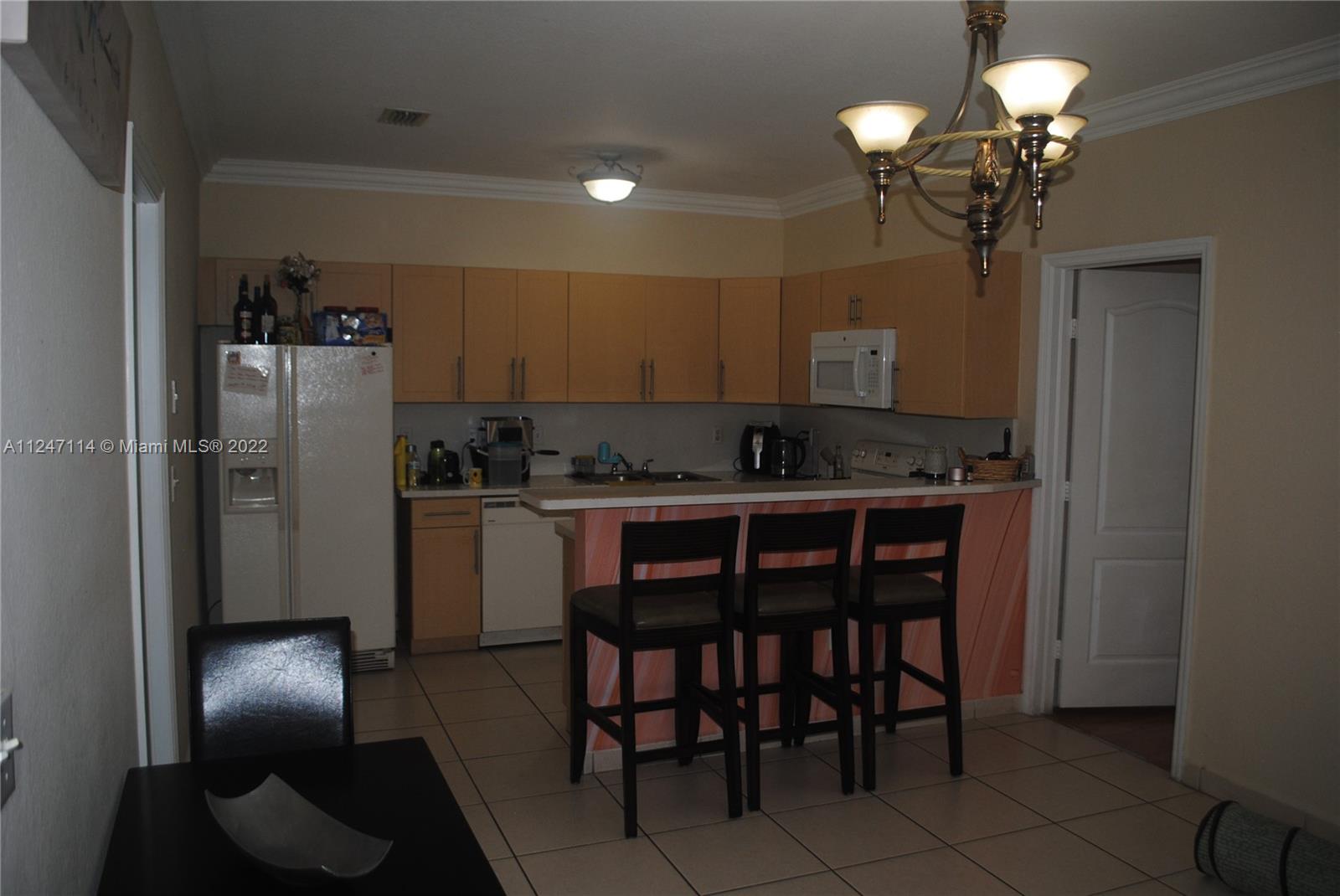 7472 NW 177th Ter Unit: 7472