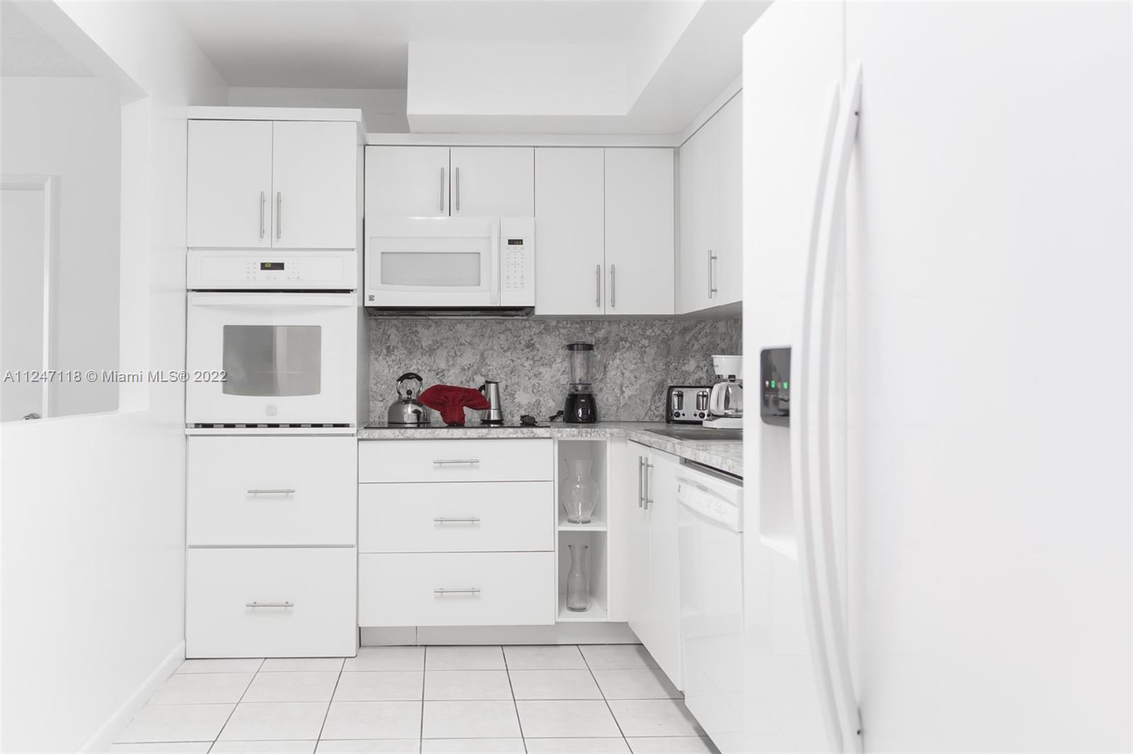 19370 Collins Ave Unit: 1216